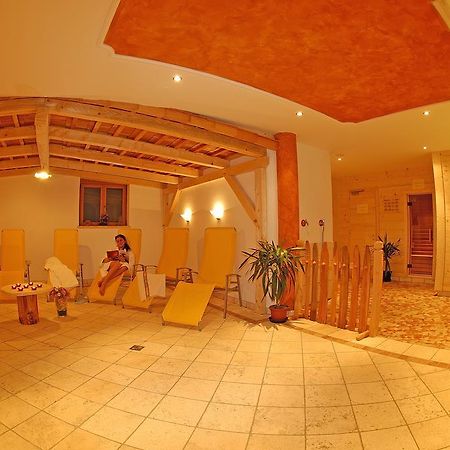 كاستيلِروتّو Hotel Viktoria المظهر الخارجي الصورة