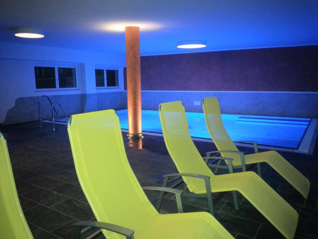 كاستيلِروتّو Hotel Viktoria الغرفة الصورة